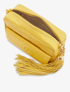 Pre-loved Chanel Cross-body Bag -Kurtgeiger Store R04096713 YELLOW ALT03