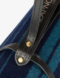 Portable Patterned Wool And Wax Picnic Blanket 150cm X 160cm 7 Portable Patterned Wool And Wax Picnic Blanket 150cm X 160cm -Kurtgeiger Store R04122830 ALT02